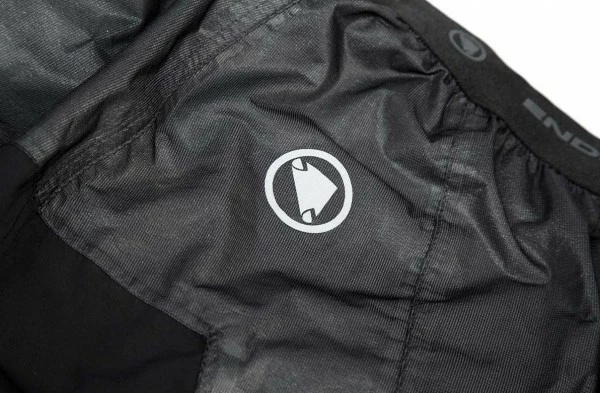 Endura FS260 Pro Adrenaline 3/4 Radhose Wasserdicht Schwarz 6 Endura FS260 Pro Adrenaline 3/4 Radhose Wasserdicht Schwarz – Bild 4