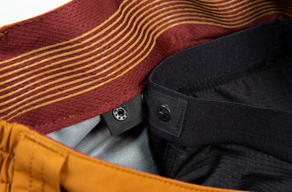 Endura MT500 Wasserdichte Shorts II Muskat 5 Endura MT500 Wasserdichte Shorts II Muskat – Bild 3